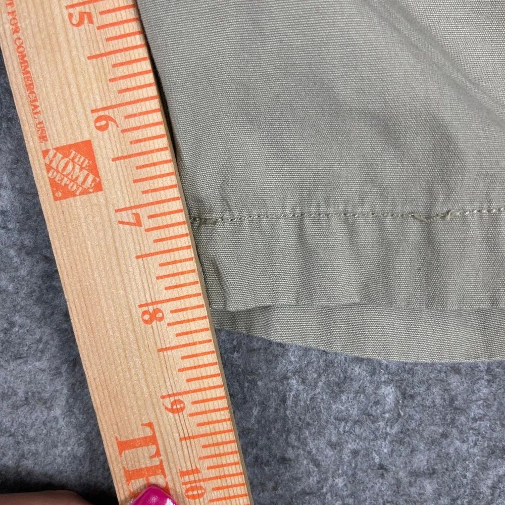 Tommy Bahama Cargo Shorts Mens Large Khaki Cotton Pleated Elastic Waist Tan